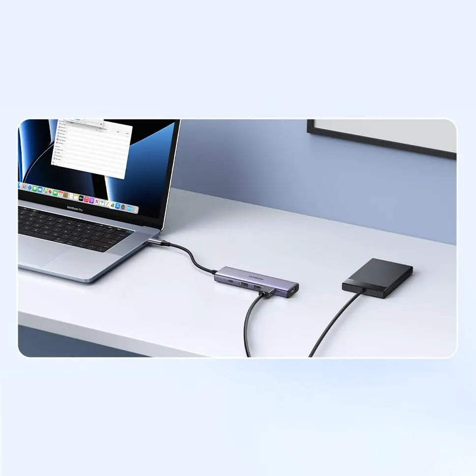 UGREEN 15596 5-in-1 USB-C Hub, 4K30 HDMI & 100W PD — connection and usage detail 1