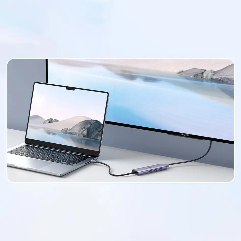 UGREEN 15596 5-in-1 USB-C Hub, 4K30 HDMI & 100W PD — connection and usage detail 2